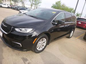 CHRYSLER PACIFICA SELECT - 1