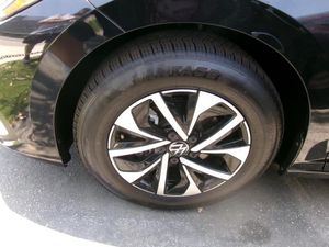 صورة مصغرة 11 لـ 2025 Volkswagen JETTA S