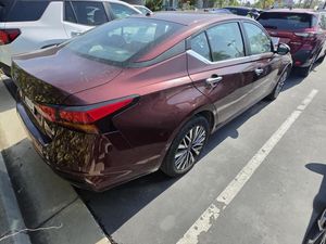 2025 Nissan ALTIMA SV 照片 2