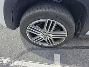 MERCEDES-BENZ GLS - 9