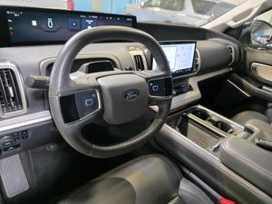 FORD EXPEDITION ACTIVE - 4