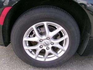 CHRYSLER PACIFICA TOURING L - 8