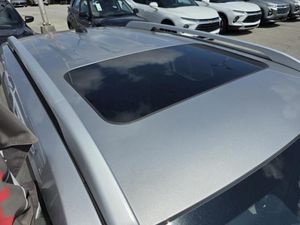 2025 Hyundai VENUE SEL 照片 8