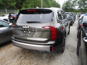صورة 2 لـ 2025 KIA TELLURIDE S