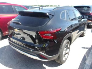 CHEVROLET TRAX LT - 2