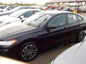 صورة 1 لـ 2025 Volkswagen JETTA SPORT