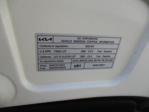 2025 KIA CARNIVAL LXS thumbnail 15