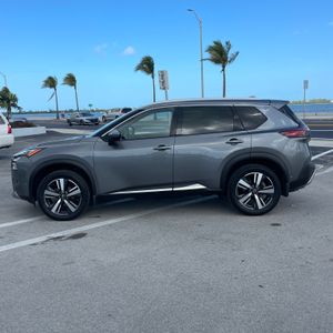 Nissan Rogue Platinum FWD - 2