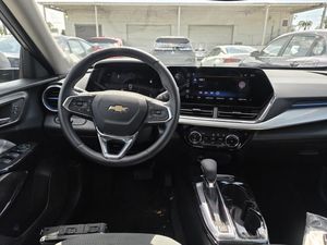 2025 Chevrolet TRAX LT 照片 4