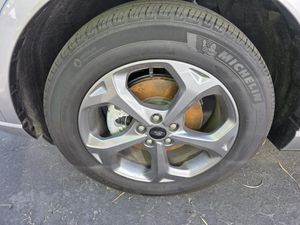 FORD ESCAPE ST-LINE - 9