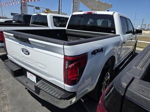 FORD F-150 XLT - 2