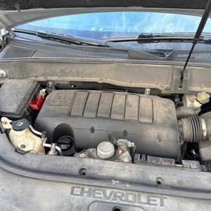 2011 Chevrolet TRAVERSE LT photo 33