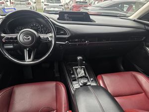 صورة 8 لـ 2025 Mazda CX-30 2.5 S CARBON EDITION