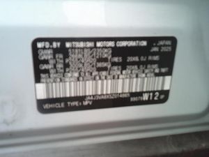 MITSUBISHI OUTLANDER SE - 7