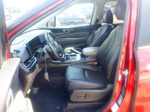 KIA CARNIVAL - 3