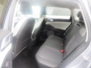 صورة 27 لـ 2025 Volkswagen TAOS SE