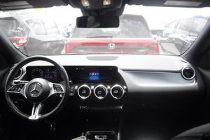 MERCEDES-BENZ GLA-CLASS - 8