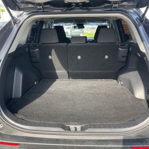 صورة مصغرة 31 لـ 2021 Toyota RAV4 LE