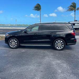 MERCEDES-BENZ GLS - 2