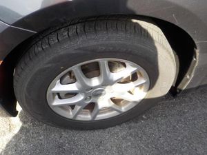 CHRYSLER PACIFICA TOURING L - 8