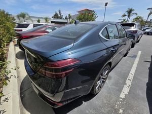 2025 Genesis G70 2.5T — фото 2