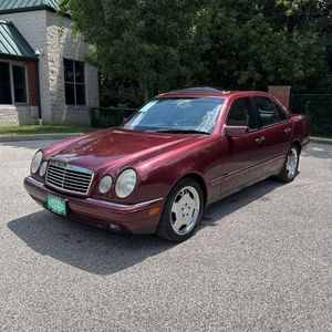 صورة 1 لـ 1996 Mercedes-BENZ E-CLASS