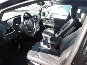 CHRYSLER PACIFICA SELECT - 3