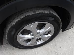 صورة 9 لـ 2025 Honda HR-V LX