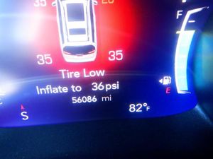 CHRYSLER PACIFICA TOURING L - 5