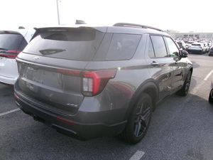 FORD EXPLORER ST-LINE - 2