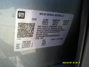 CHEVROLET SUBURBAN Z71 - 7