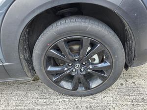 صورة مصغرة 13 لـ 2025 Mazda CX-30 2.5 S CARBON EDITION