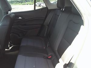 صورة 24 لـ 2025 Chevrolet TRAX LT