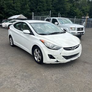 2013 Hyundai ELANTRA GLS 照片 7