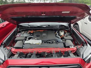 صورة مصغرة 15 لـ 2025 Toyota SEQUOIA SR5