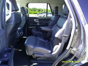 صورة مصغرة 22 لـ 2025 FORD EXPEDITION PLATINUM
