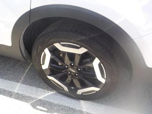 صورة 8 لـ 2025 KIA TELLURIDE S