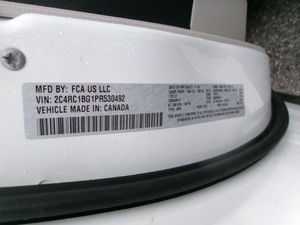 CHRYSLER PACIFICA TOURING L - 7