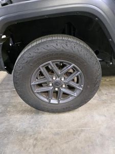 2025 JEEP WRANGLER — фото 11