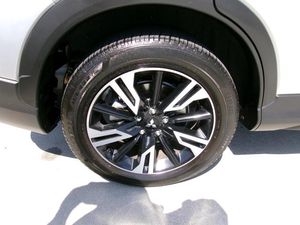 2025 Mitsubishi ECLIPSE CROSS SE 照片 9