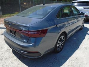 VOLKSWAGEN JETTA SE - 8