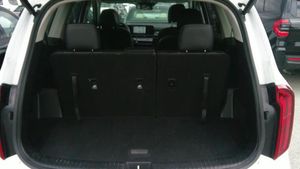 صورة 6 لـ 2025 KIA TELLURIDE S