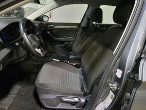 صورة 3 لـ 2025 Volkswagen JETTA S