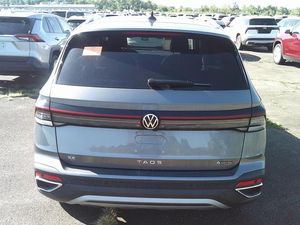 صورة 23 لـ 2025 Volkswagen TAOS SE