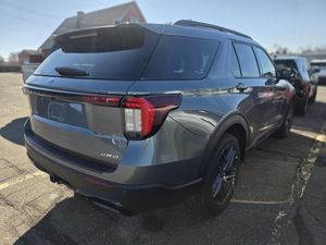 FORD EXPLORER ST-LINE - 2