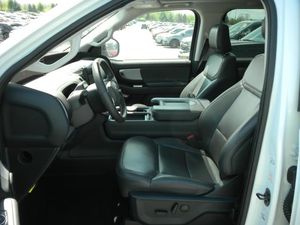 FORD EXPEDITION ACTIVE - 3