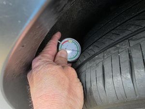 MITSUBISHI OUTLANDER SE - 10