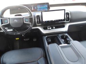 FORD EXPEDITION PLATINUM - 8