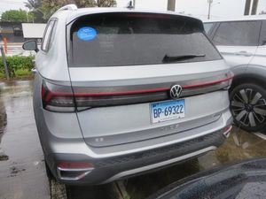 صورة 21 لـ 2025 Volkswagen TAOS SE