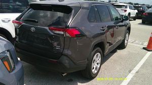 صورة 2 لـ 2025 Toyota RAV4 LE